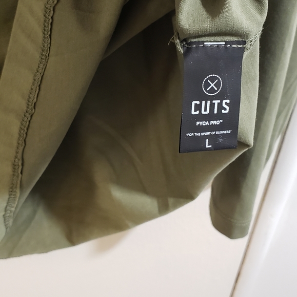 🌻NWOT CUTS Clothing Long Sleeve Tee - Picture 4 of 6